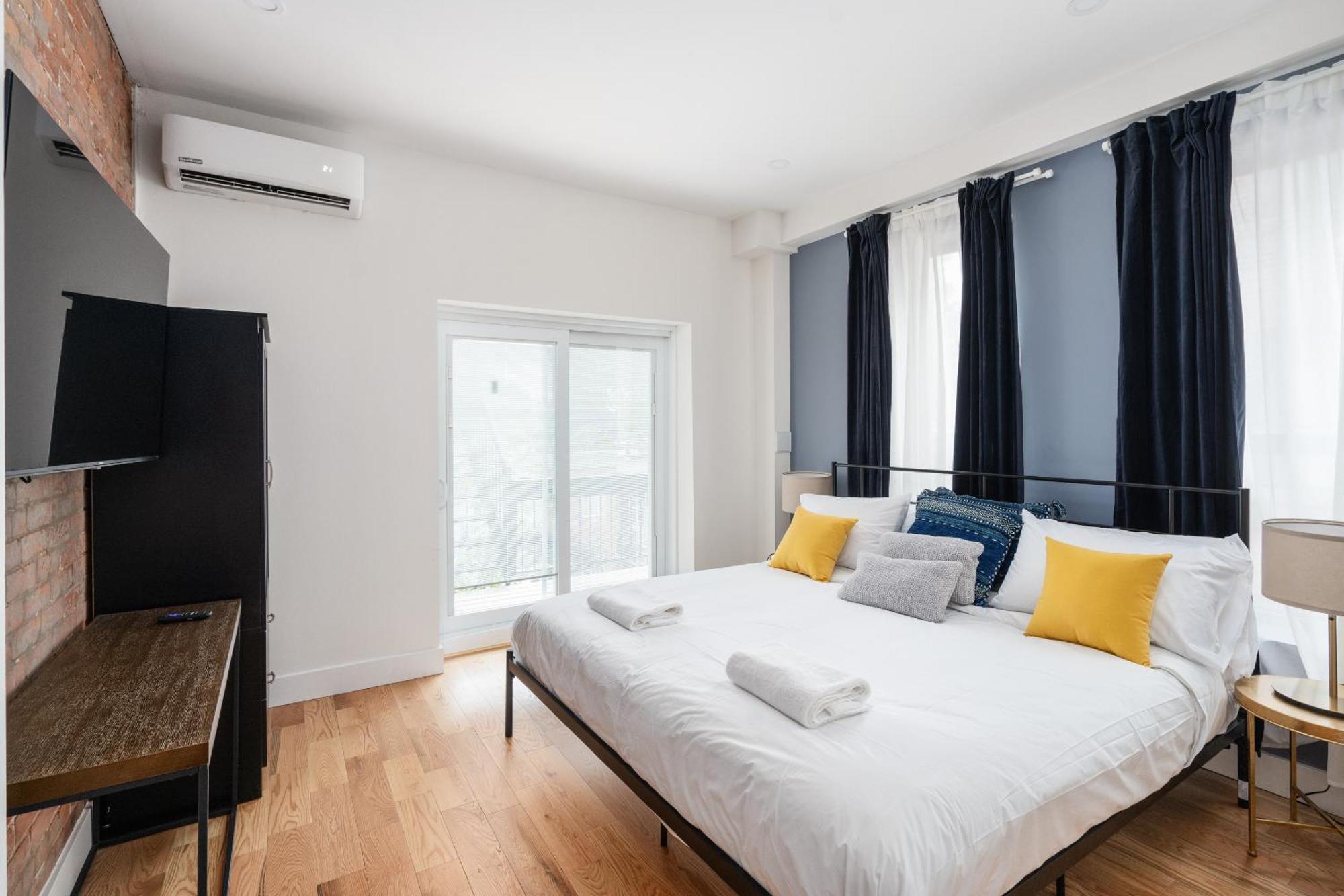 Les Lofts Du Plateau Apartment Монреал Екстериор снимка